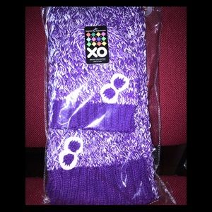 New XO Inspired By Fashionistas Hat & Scarf Set